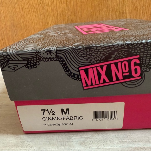 MIX NO. 6 • Stilettos - Size 7.5 - Picture 2 of 16